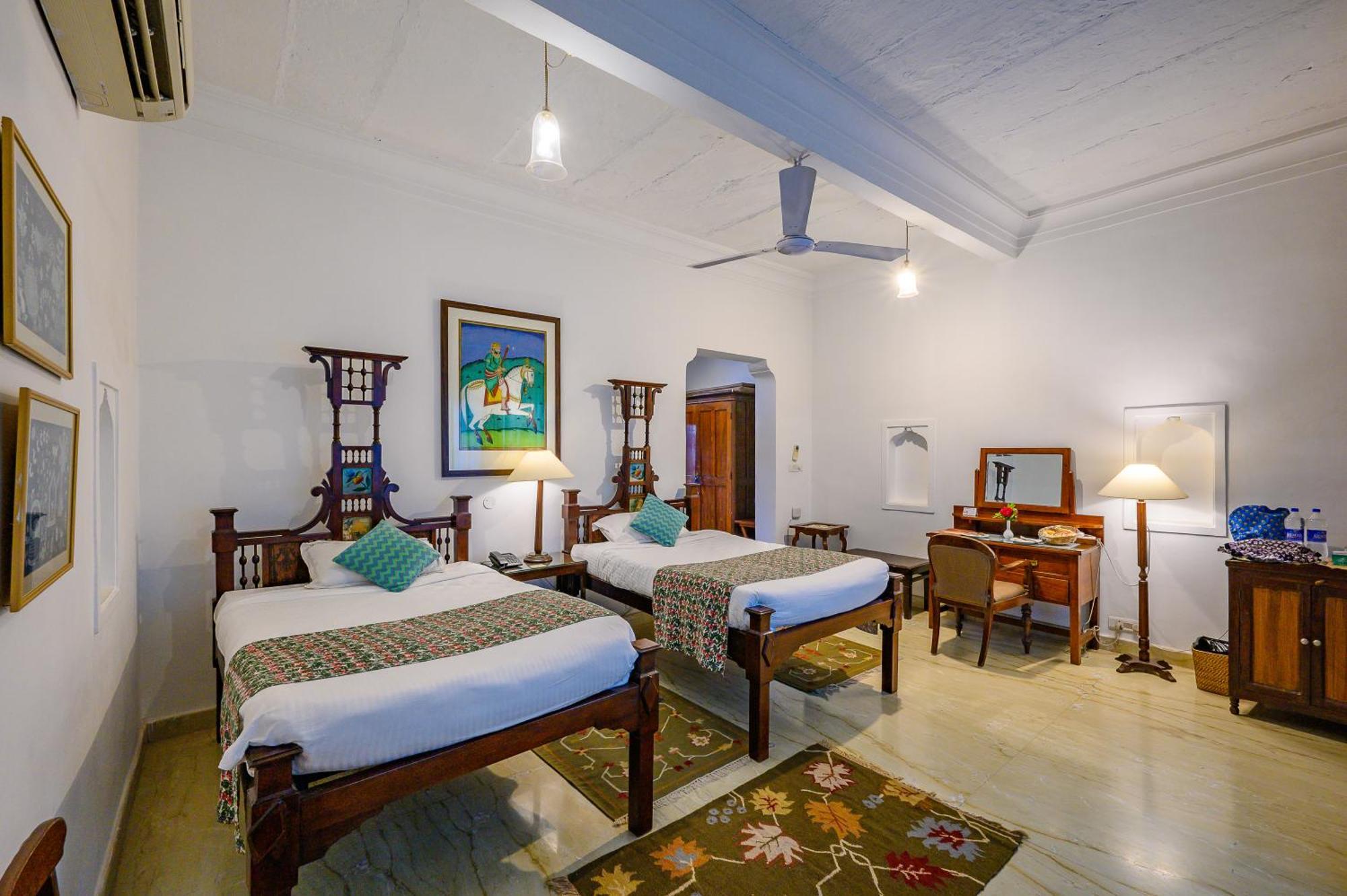 Neemrana'S - Deo Bagh Hotel Gválijar Kültér fotó
