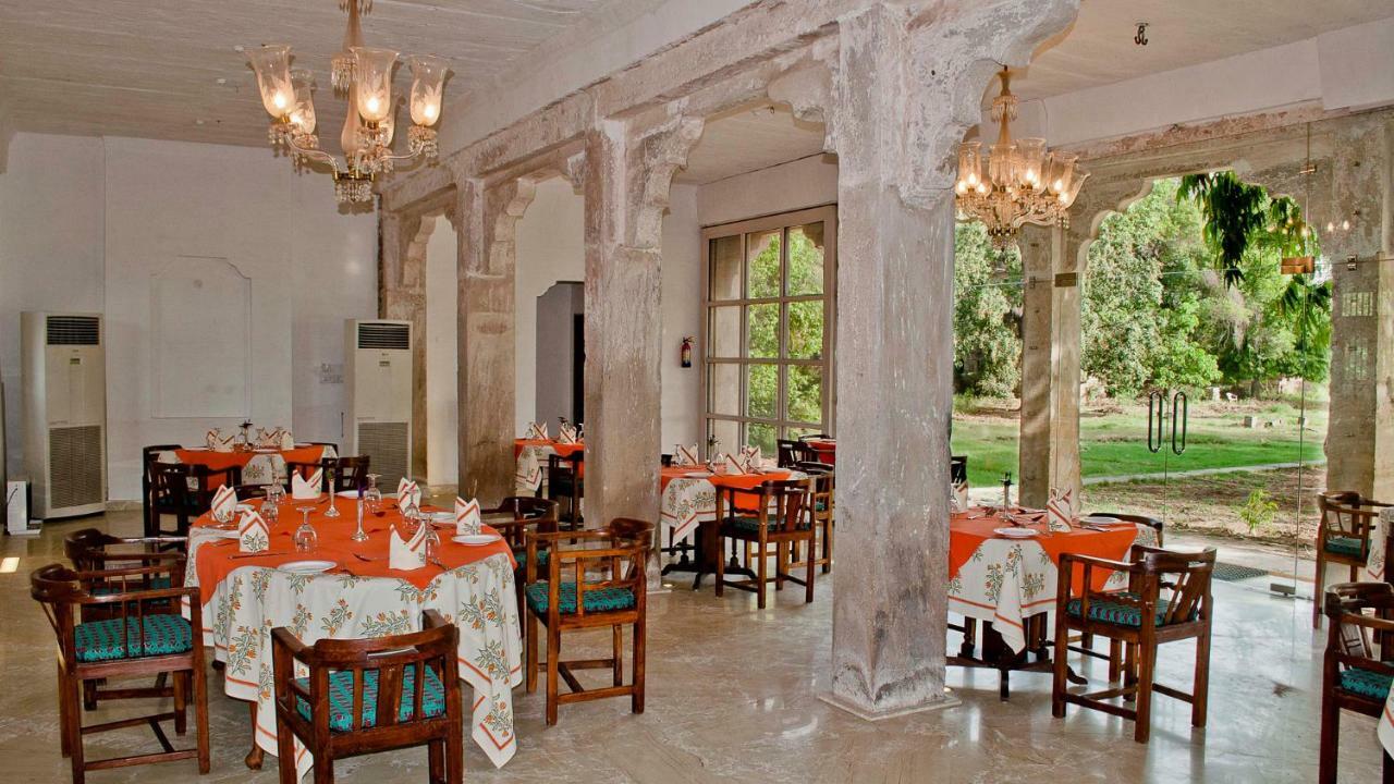 Neemrana'S - Deo Bagh Hotel Gválijar Kültér fotó